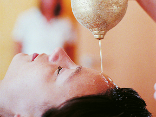 Ayurveda-Kopf-frei-Behandlung